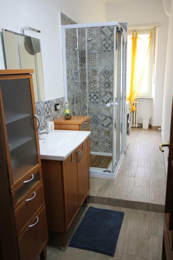 Appartement A Casa Di Isotta à Turin Extérieur photo