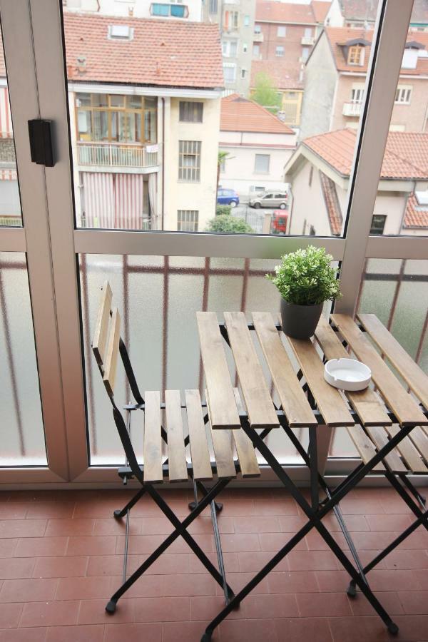 Appartement A Casa Di Isotta à Turin Extérieur photo